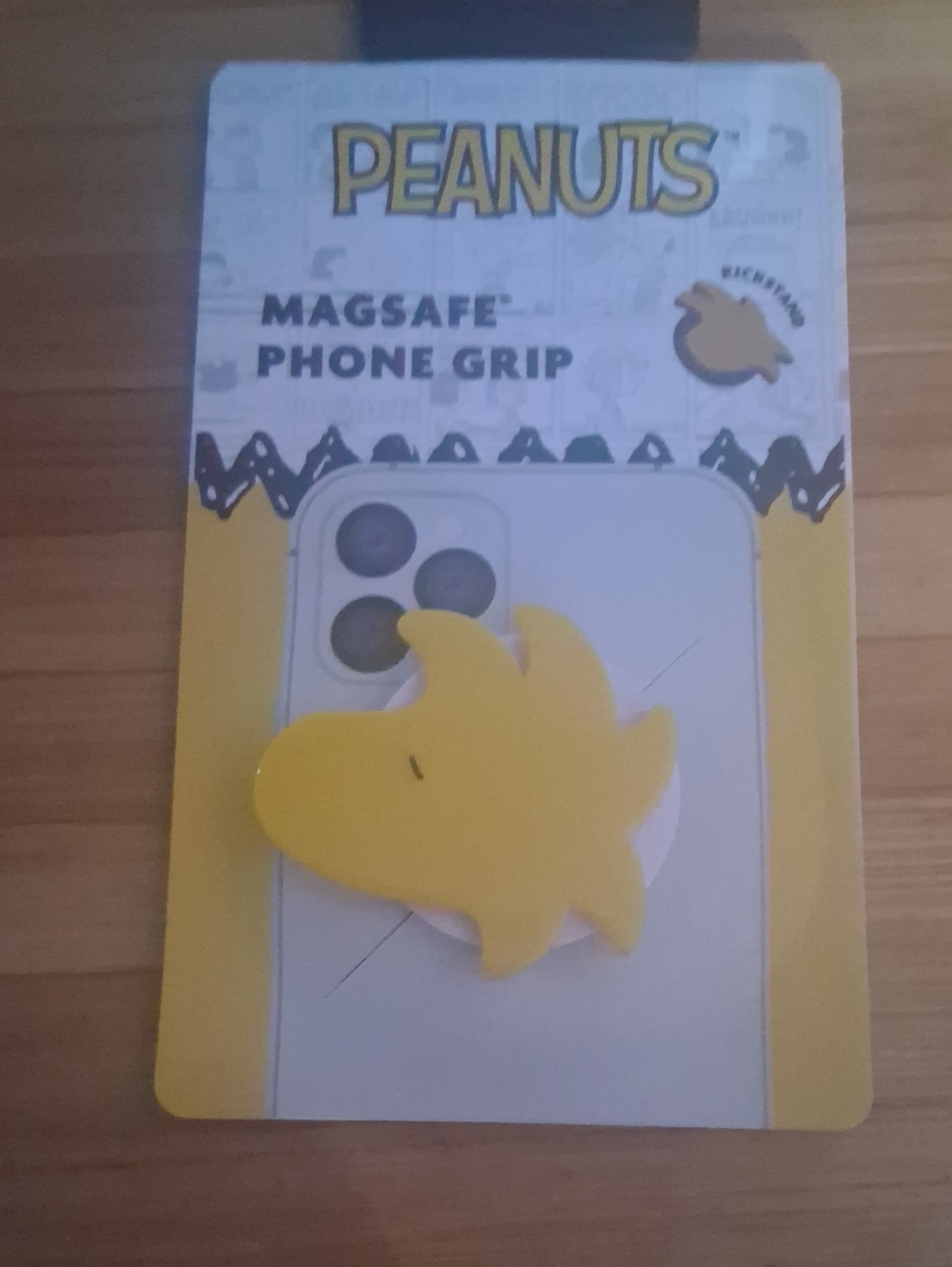 Peanuts Yellow Woodstock MagSafe Phone Grip